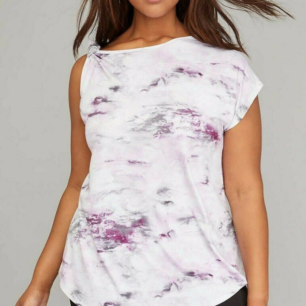 Lane Bryant LIVI Active 22/24 Sport Top